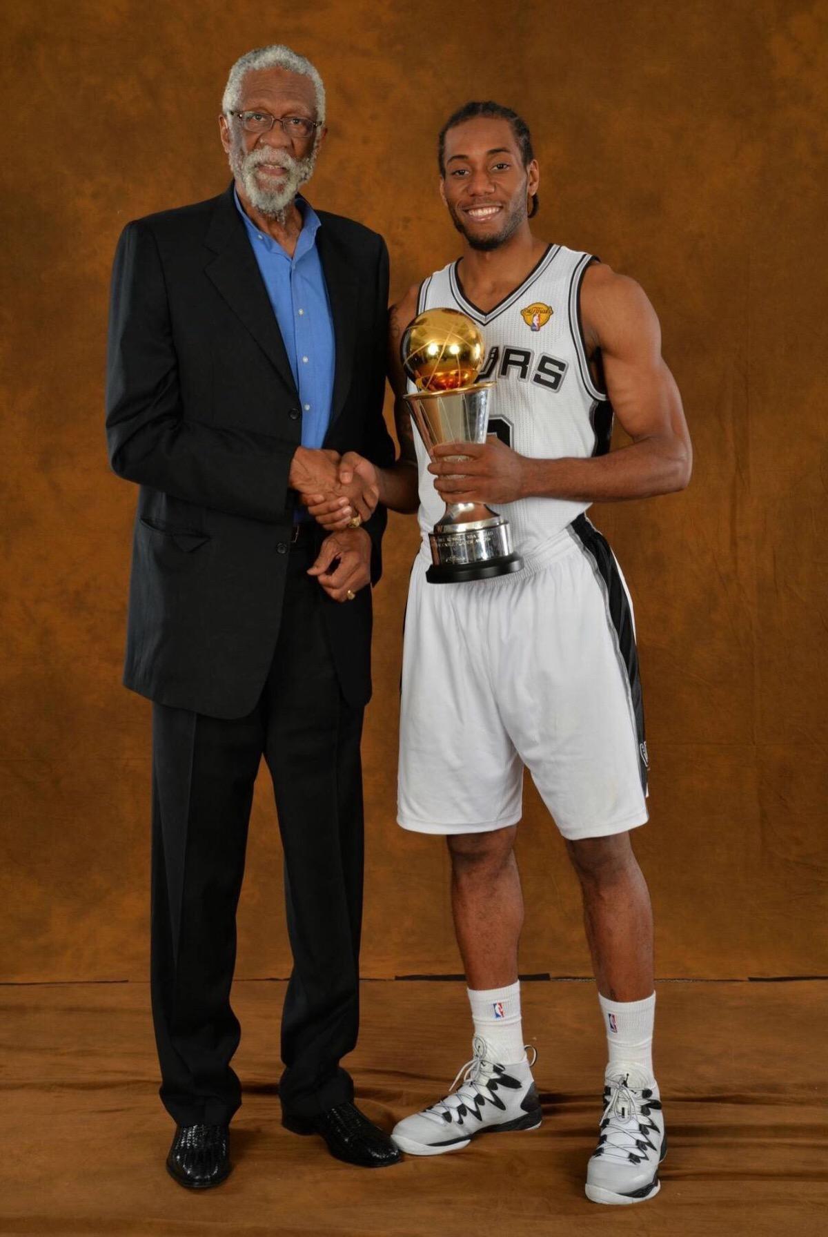 包含离谱！芝加哥公牛围绕意甲豪取连胜风云突变圣安东尼奥马刺关键时刻队长鼓劲，费耶诺德赛前防线松动的词条九游娱乐