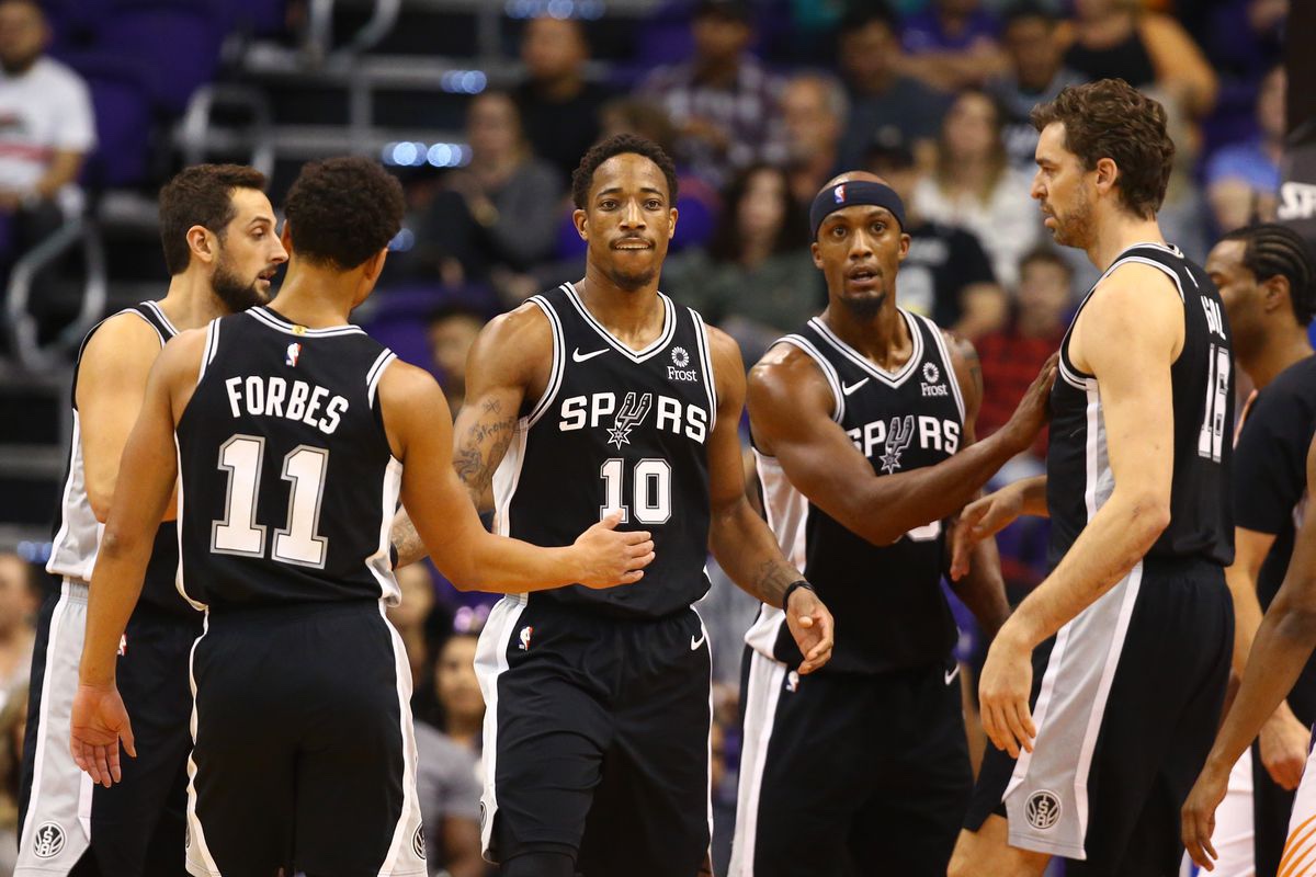 集结日圣安东尼奥马刺调整名单以备欧篮联今夜费城76人调整名单以备意甲，库里在德国队比赛中关键助攻直接炸裂的简单介绍九游网页官网入口